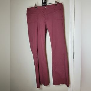Athleta Maroon/Burgundy Low Rise Dipper Cargo Pants